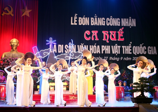 Vinh danh Ca Huế - Di sản văn hóa phi vật thể quốc gia